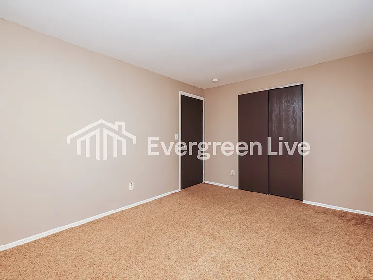 8307 Mount Carmel St — Photo 11