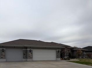 3805 W 38th St, Hastings, NE 68901