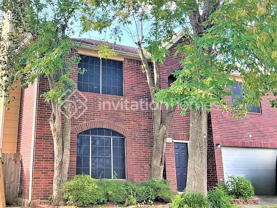 1st image of 2721 Leroy St