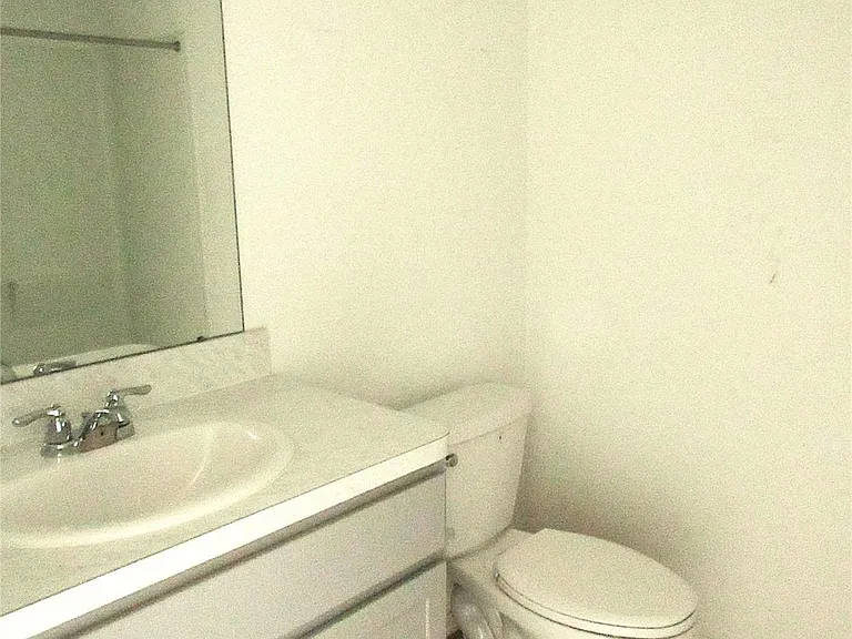 8831 Bar Harbor Dr — Photo 10