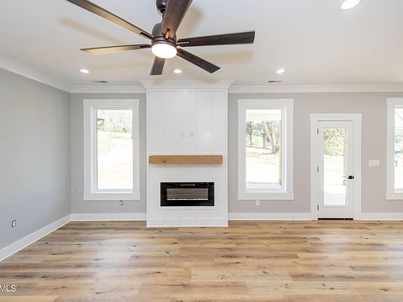 3rd image of 1600 Starmont Trl Lot 1R