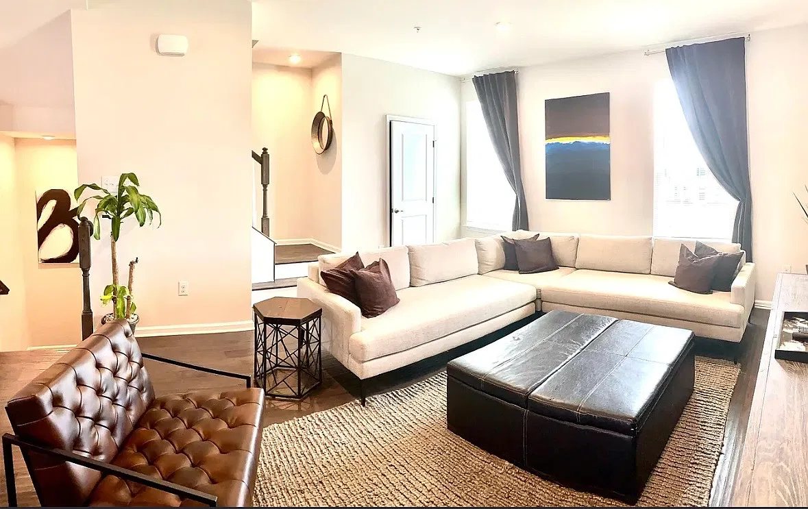 4 bed, 2080 sqft, $3,000 — Photo 3