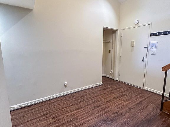 4th image of 4413 Villa At The Woods