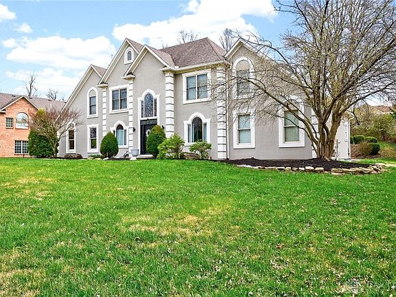 3rd image of 454 Claxton Glen Ct