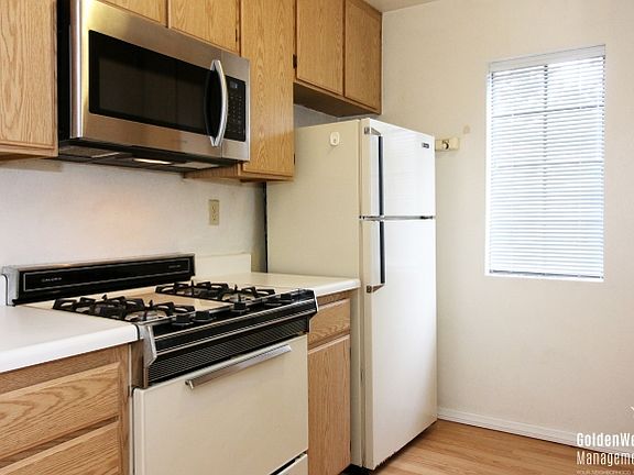 5th image of 10359 Azuaga St Unit 193