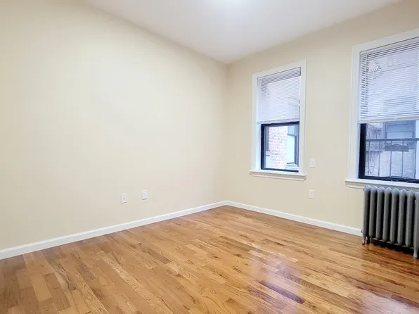 2703 Kennedy Boulevard image 9 of 11