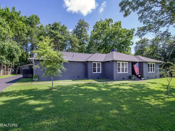 7601 NW Bennington Dr, Knoxville, TN 37909