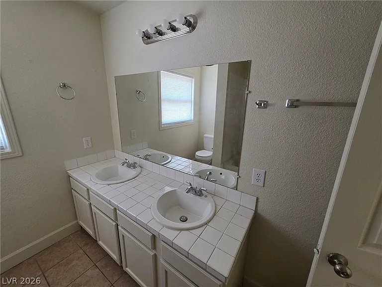 1590 Mustang Dr — Photo 26
