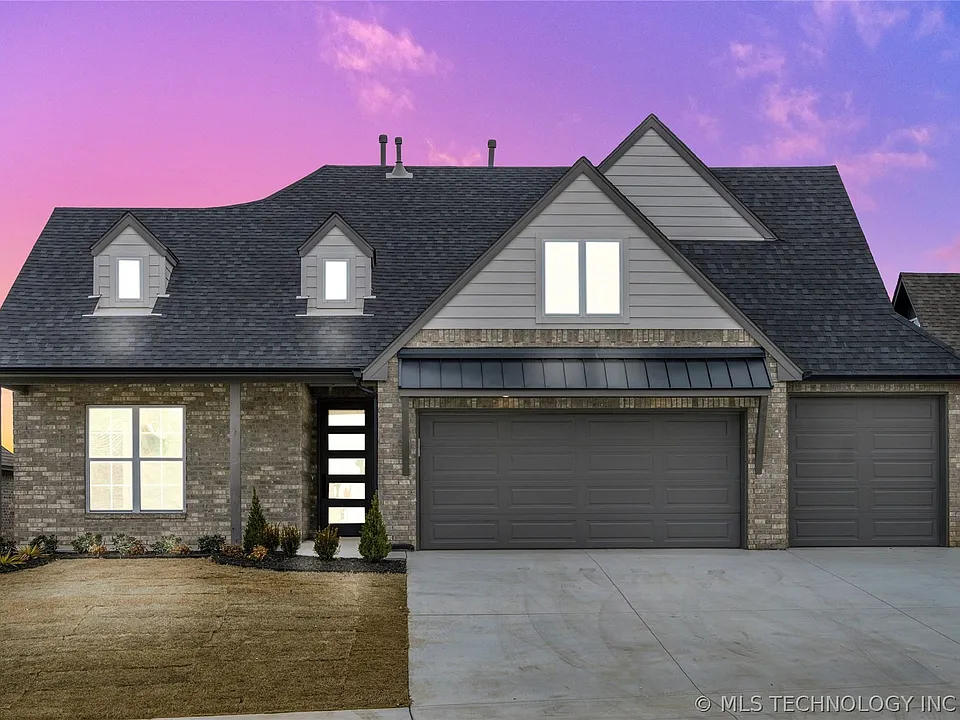 13617 S 21st Pl E