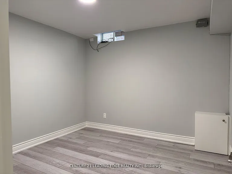 31 Good Rd #BASEMENT — Photo 10