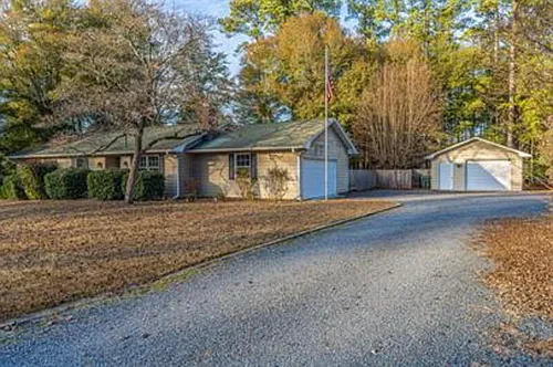 805 Barnell Dr Photo 1