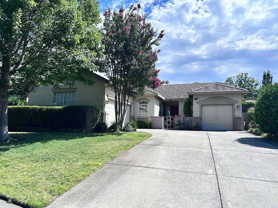 1st image of 4015 Avellano Dr