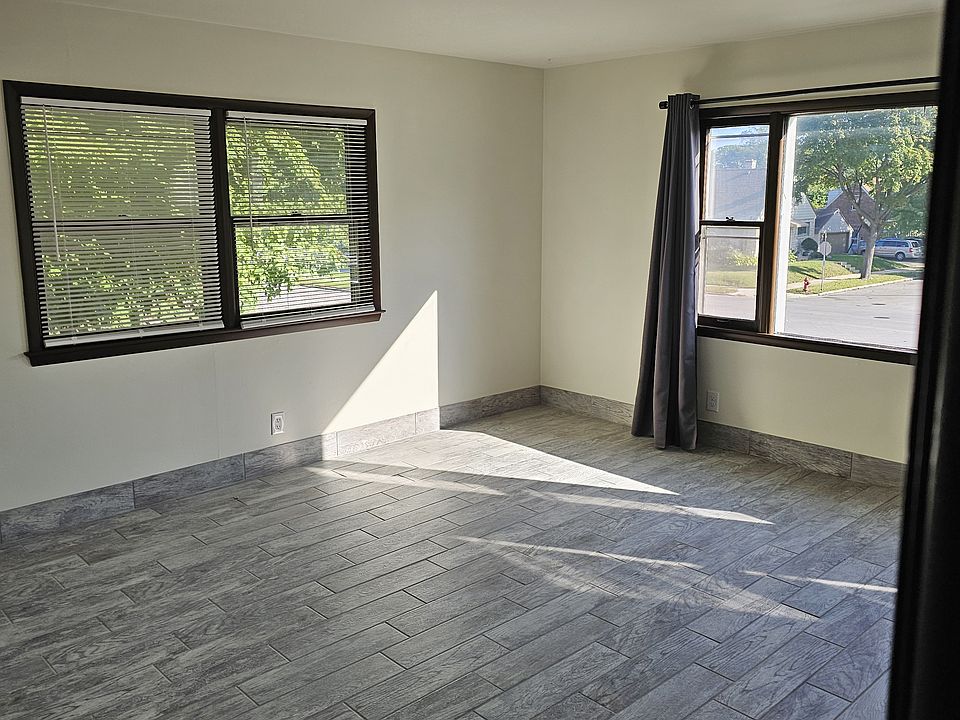 1st image of 7200 W Hampton Ave #7202