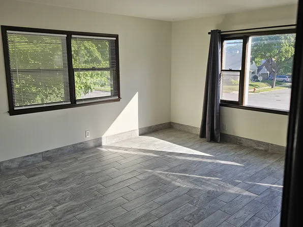 7200 W Hampton Ave #7202, Milwaukee, WI 53218