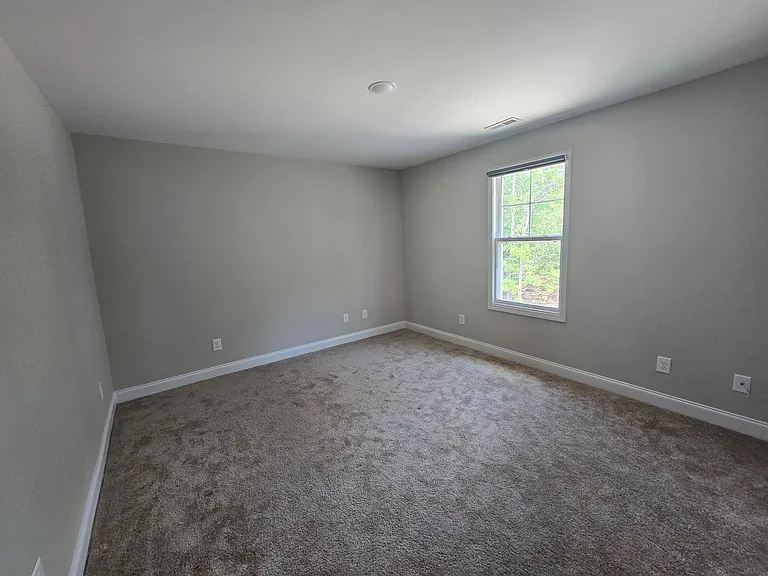 916 Stevens St — Photo 20