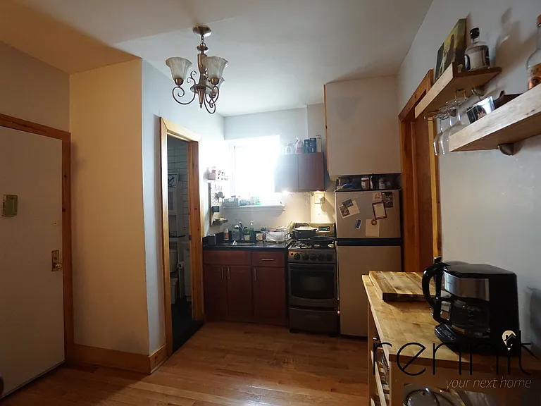 559 Saint Johns Pl #2B — Photo 14