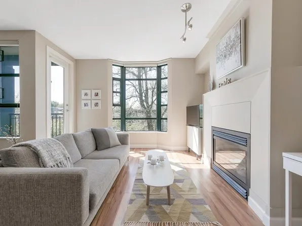 2268 Redbud Ln, Vancouver, BC V6K 4S6