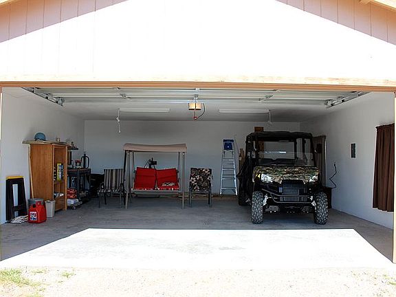 3rd image of 21149 N Tecate Dr