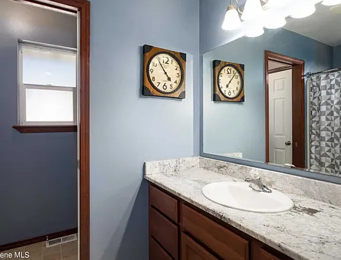 3451 W Linneatus Dr — Photo 6