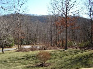 95 Quail Ct, Fairview, NC 28730