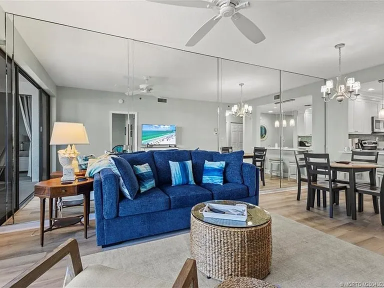 6082 SE Landing Way #7 — Photo 16