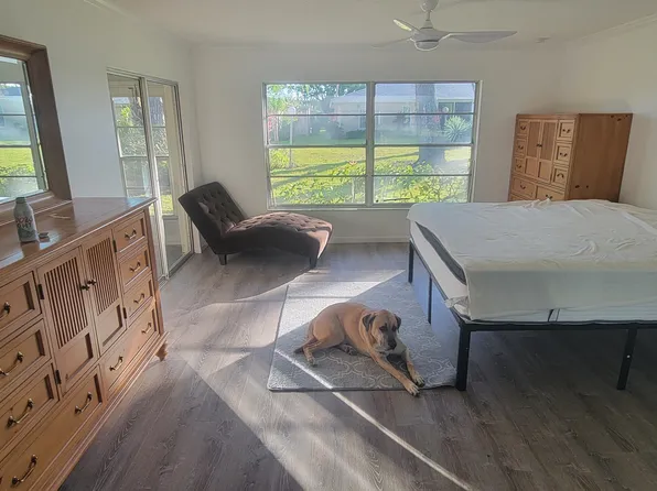 4212 Center Gate Ln, Sarasota, FL 34233