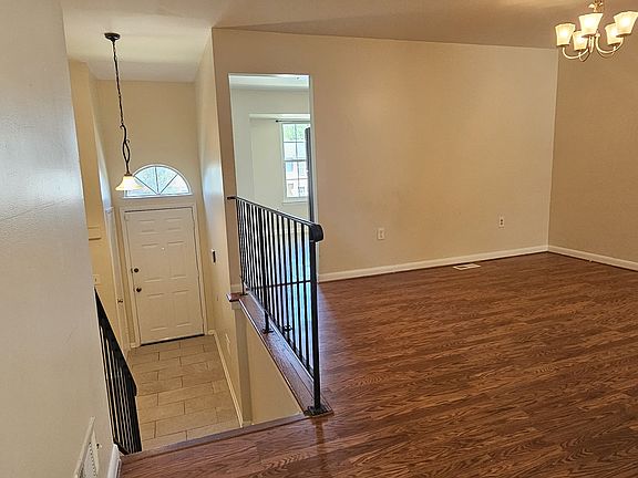3rd image of 5420 Quest Ct