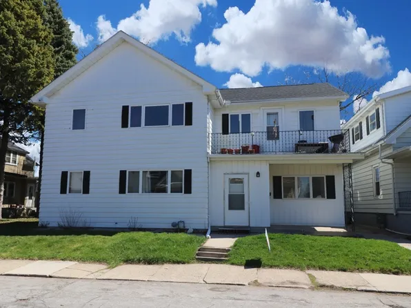 1603 S 13th St #B, Sheboygan, WI 53081