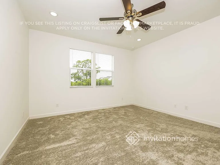 833 Molly Ln — Photo 11
