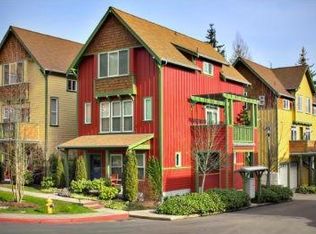 106 Sadie Ln NW, Bainbridge Island, WA 98110