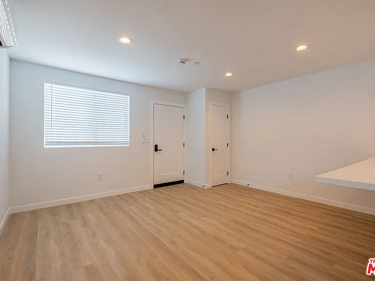 2107 Pullman Ln #G — Photo 11
