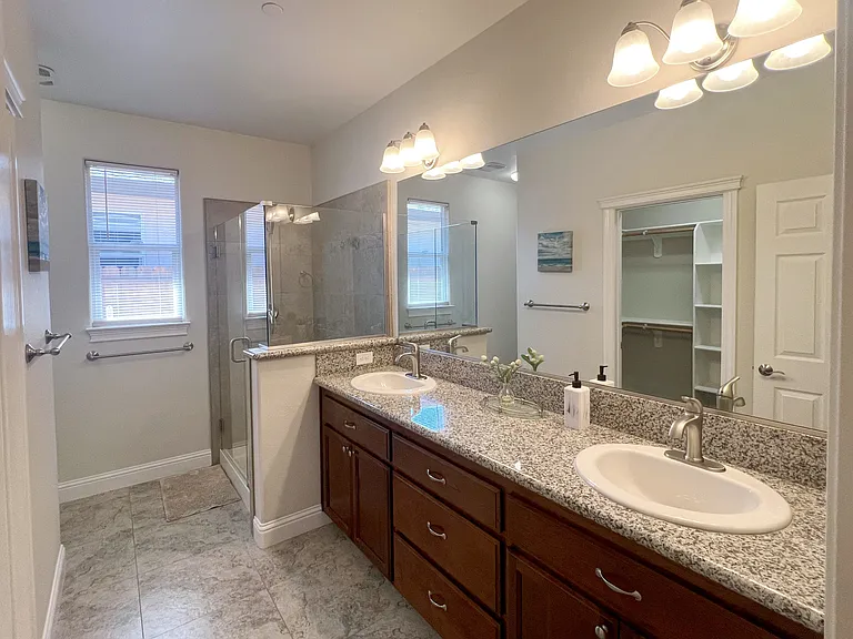 580 Grants Pass Pl — Photo 21