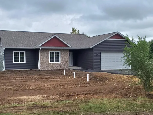 2346 Lockhorn CIRCLE, West Bend, WI 53090