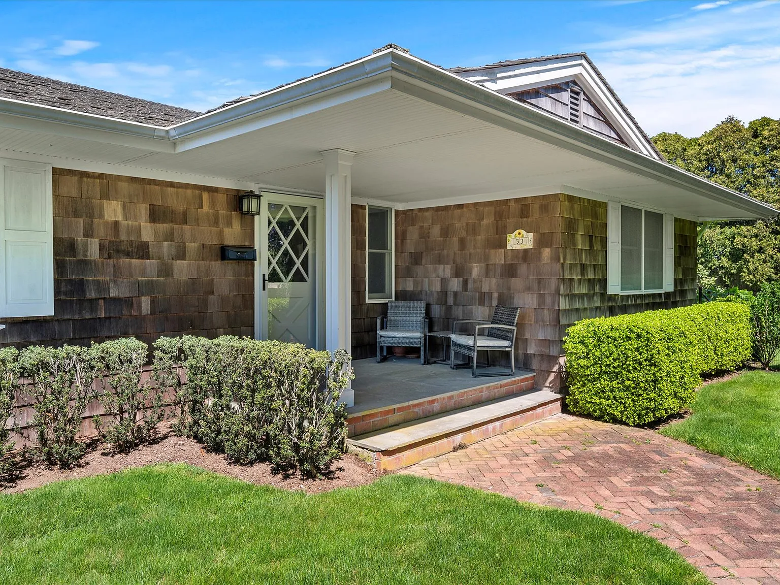 Newly Renovated Home in SH Village close to ALL! — Photo 4