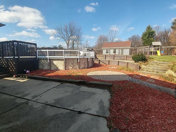 4th image of 1331 Valleyview Ct NW