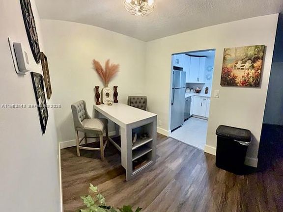 4th image of 2850 NE 14th Street Cswy APT 110B