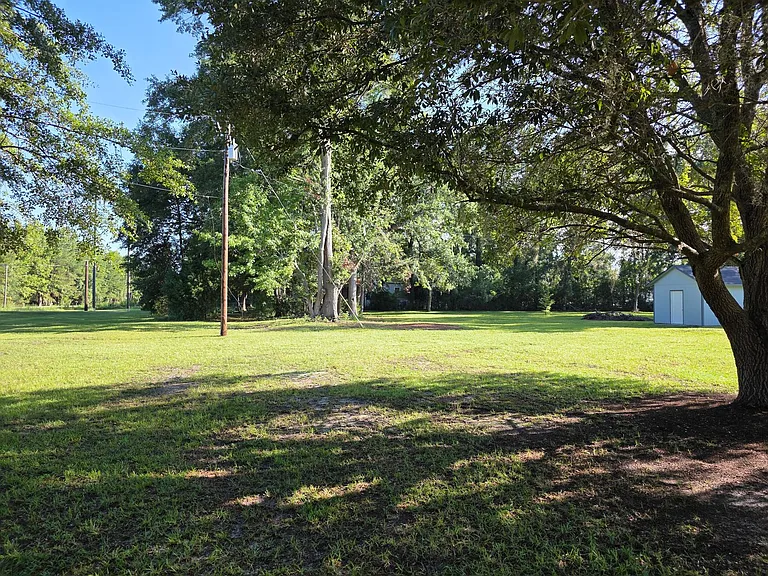 499 Central Ave — Photo 30