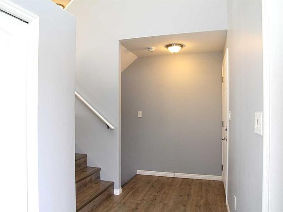 3rd image of 3908 SE 41a Ave