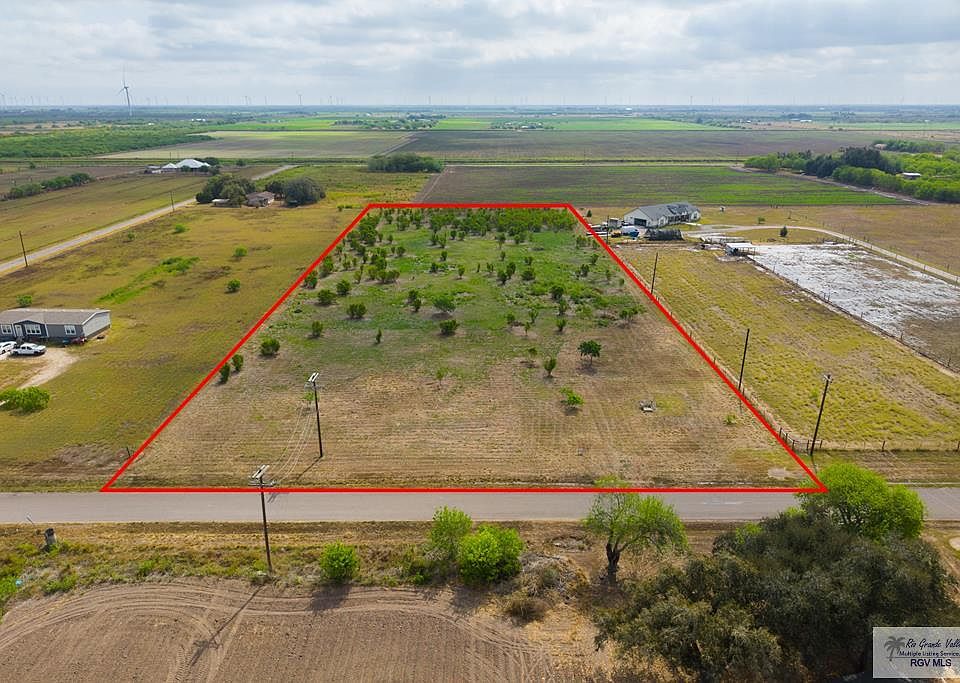 1st image of 21139 N Reynolds Rd