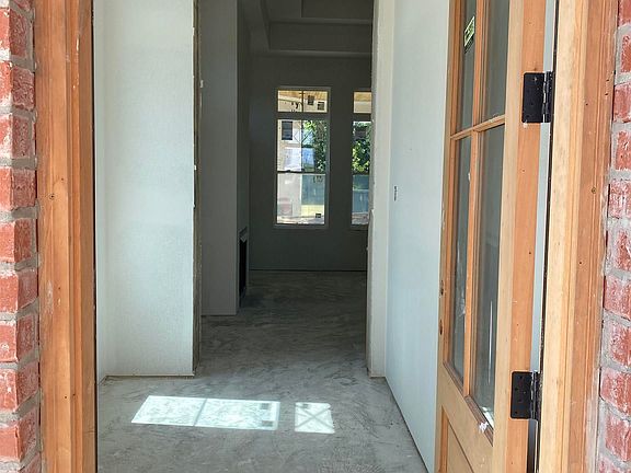 5th image of 5499 Island Rd