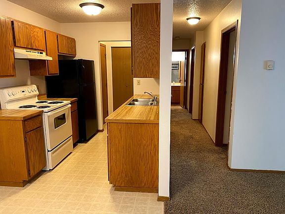 4th image of 2535 14th St S #2B-1Ba-817Sqft