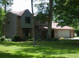 7514 Granada Dr, Fort Wayne, IN