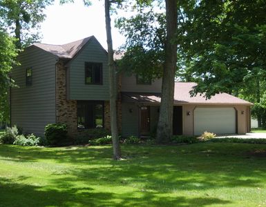 7514 Granada Dr, Fort Wayne, IN, 46835