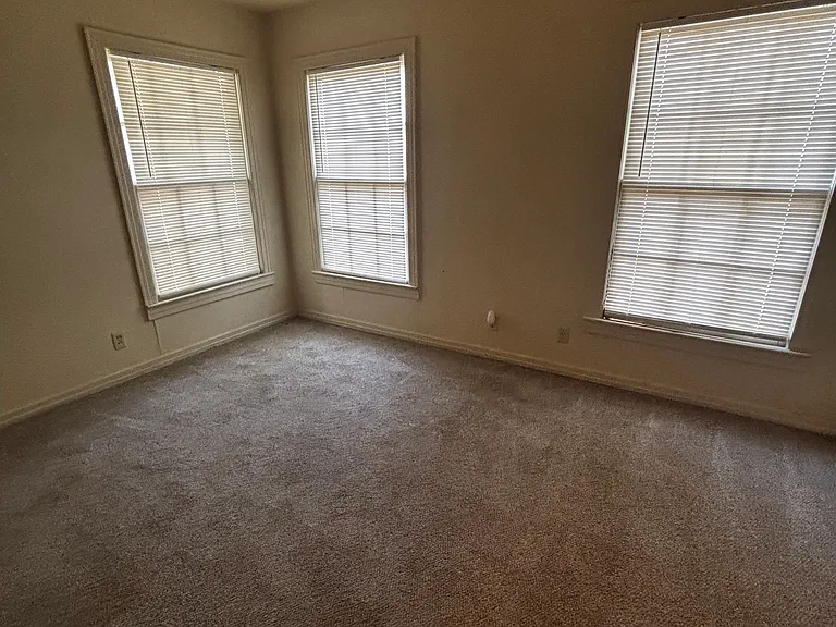 BACK BEDROOM