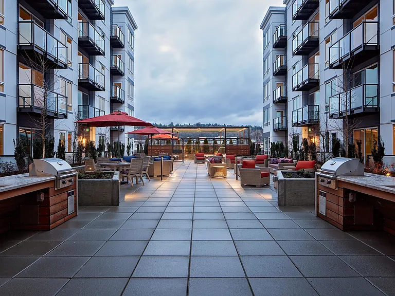 Mariblu at Southcenter 55+ Active Adult Apartments — Photo 23