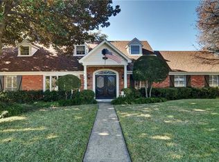 11111 Candlelight Ln, Dallas, TX 75229