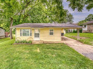 405 N 3rd St, Harrison, AR 72601