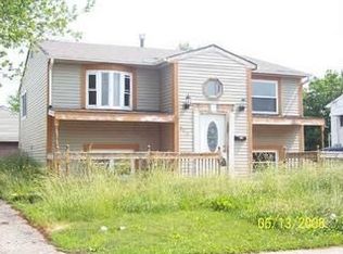 886 Higbee Dr N, Columbus, OH 43207