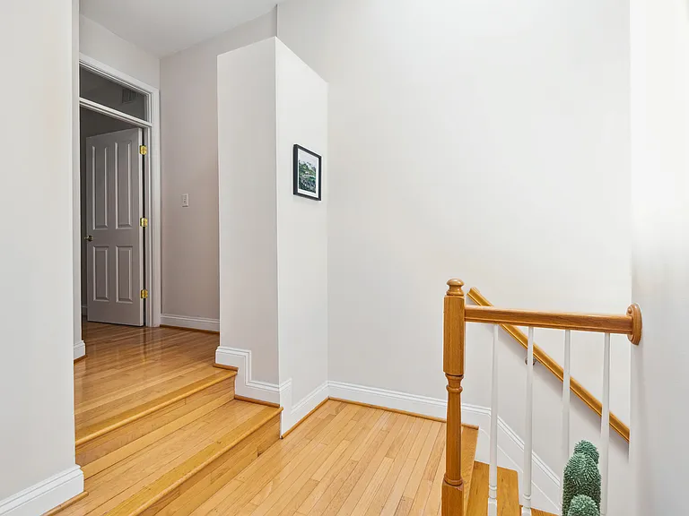 409 S Duncan St — Photo 14