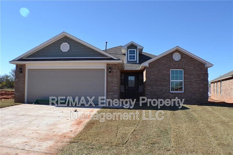 1st image of 2709 Sugar Pine Dr